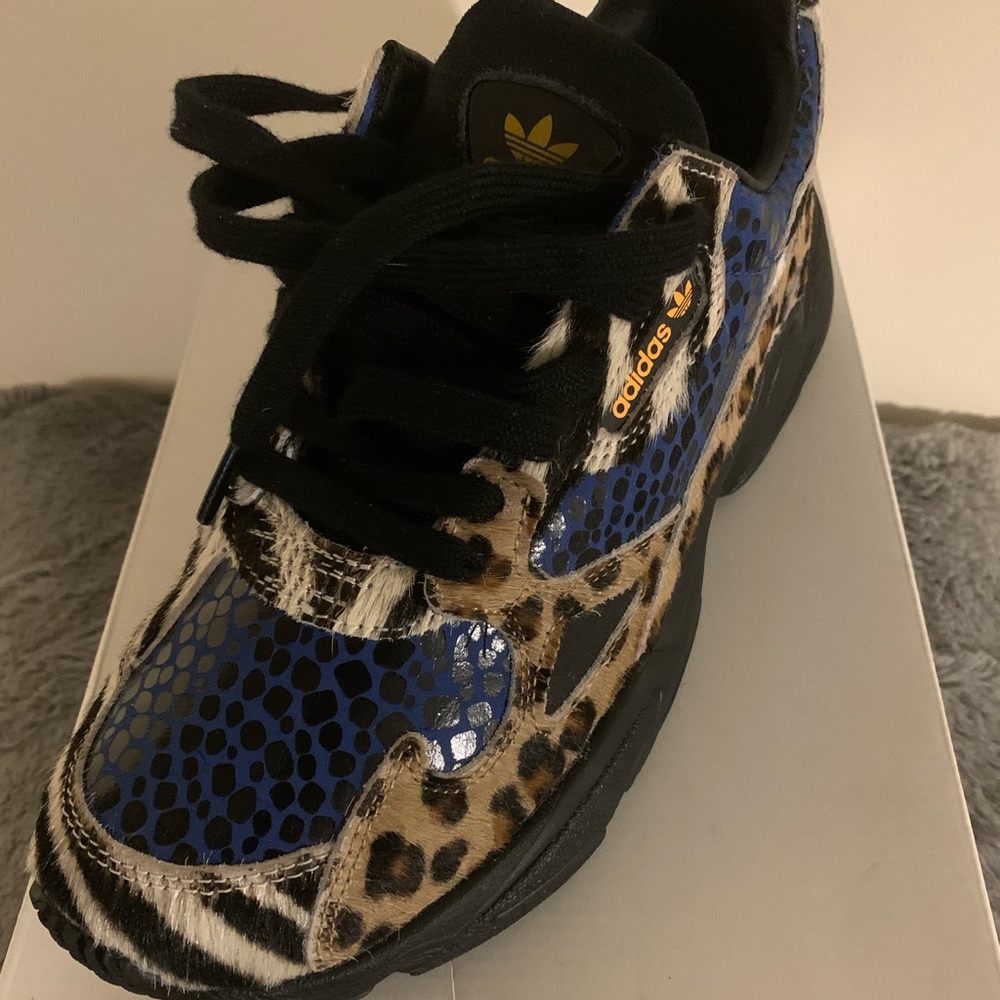 Women’s Adidas Falcon